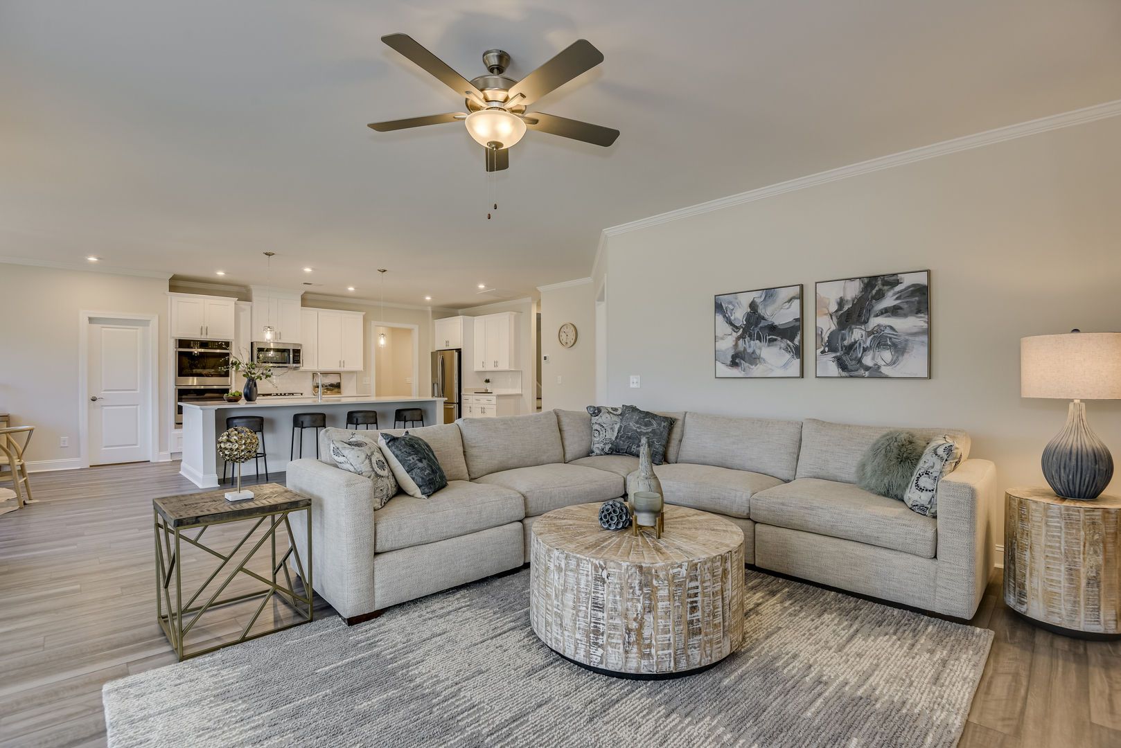 005 Collins Reed (The Thomas)