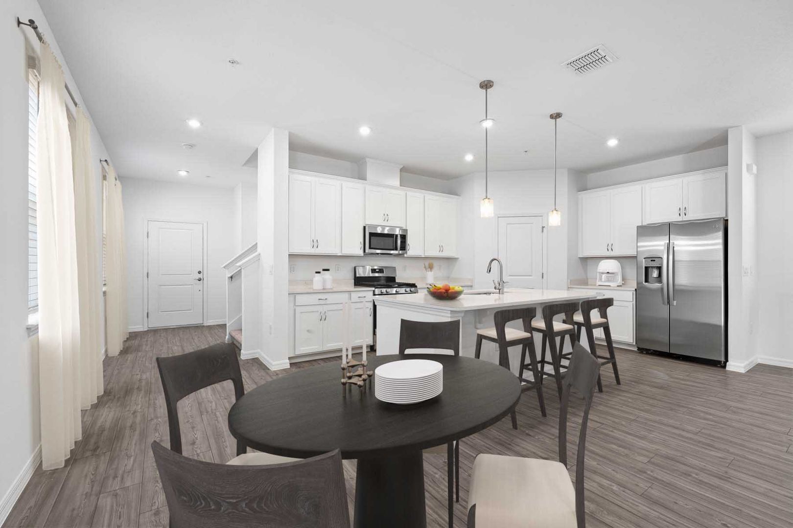 4738 Inner World Lane. Wesley Chapel, FL 33543