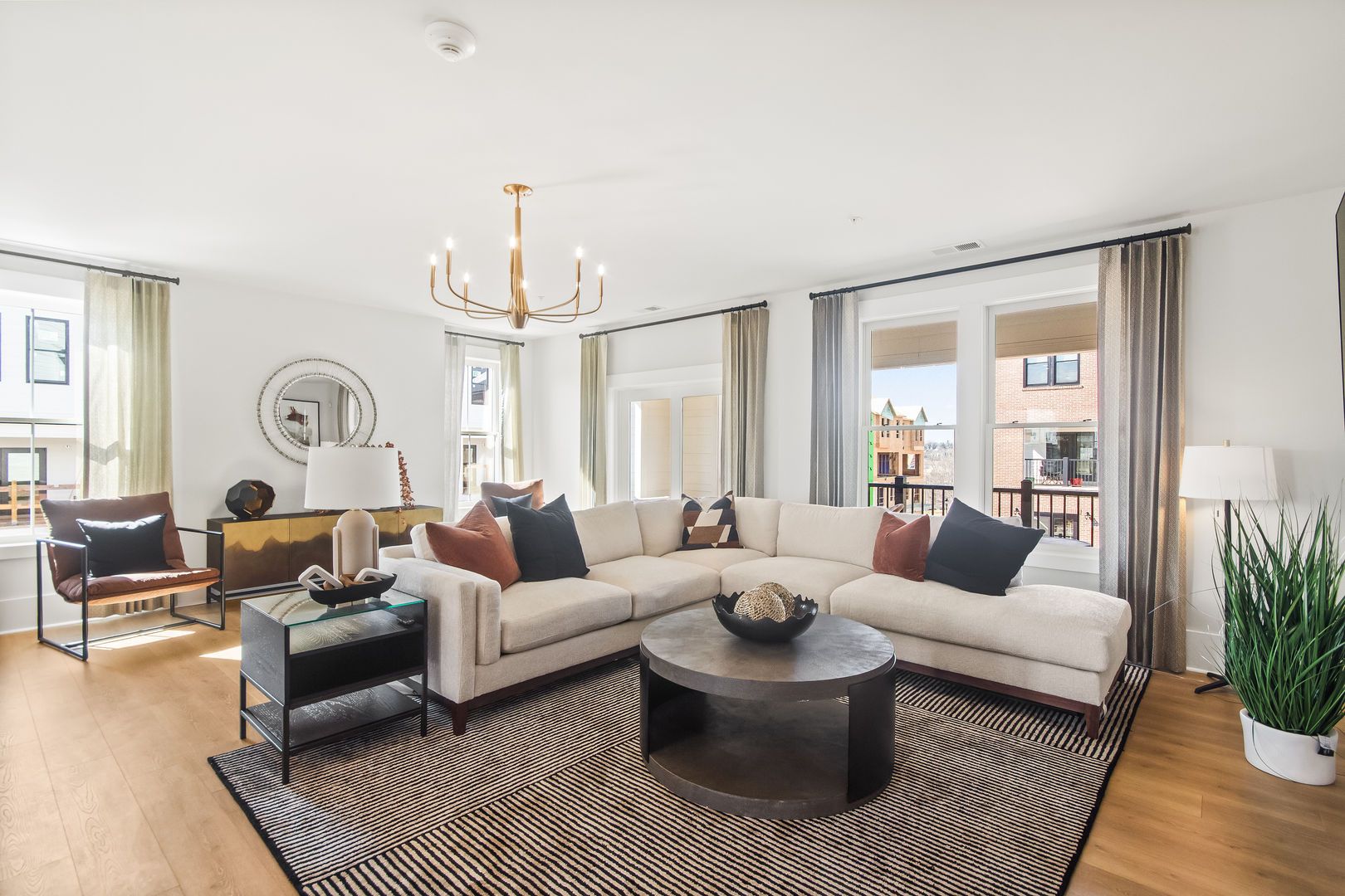 36B Hyde Street (The Julianne)