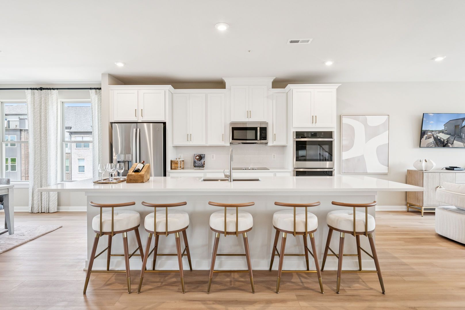 1794 Cascades