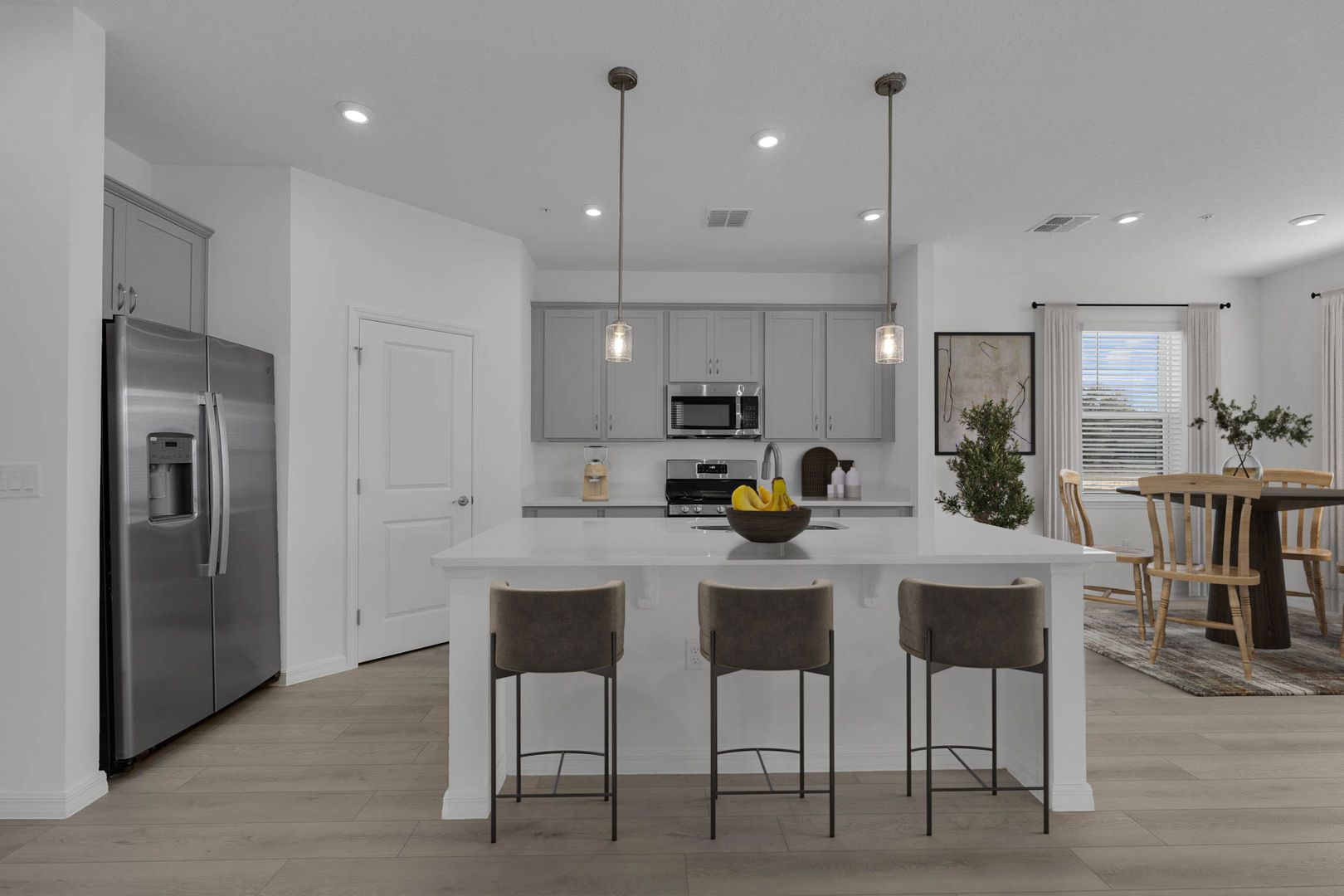 4706 INNER WORLD LANE (Mae)