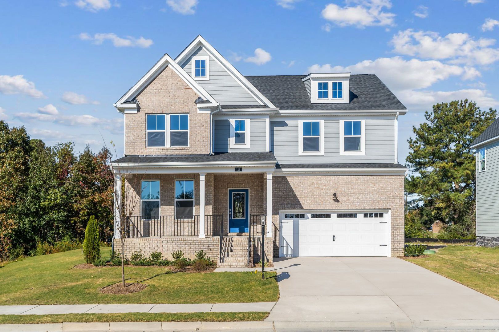 122 Robert Bruce Rd (The Alden) Imagen