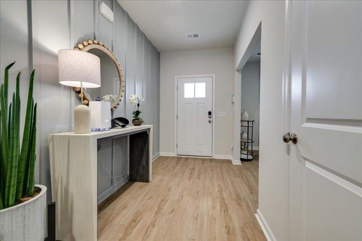 4136 Whitehouse Street (The Rembert)