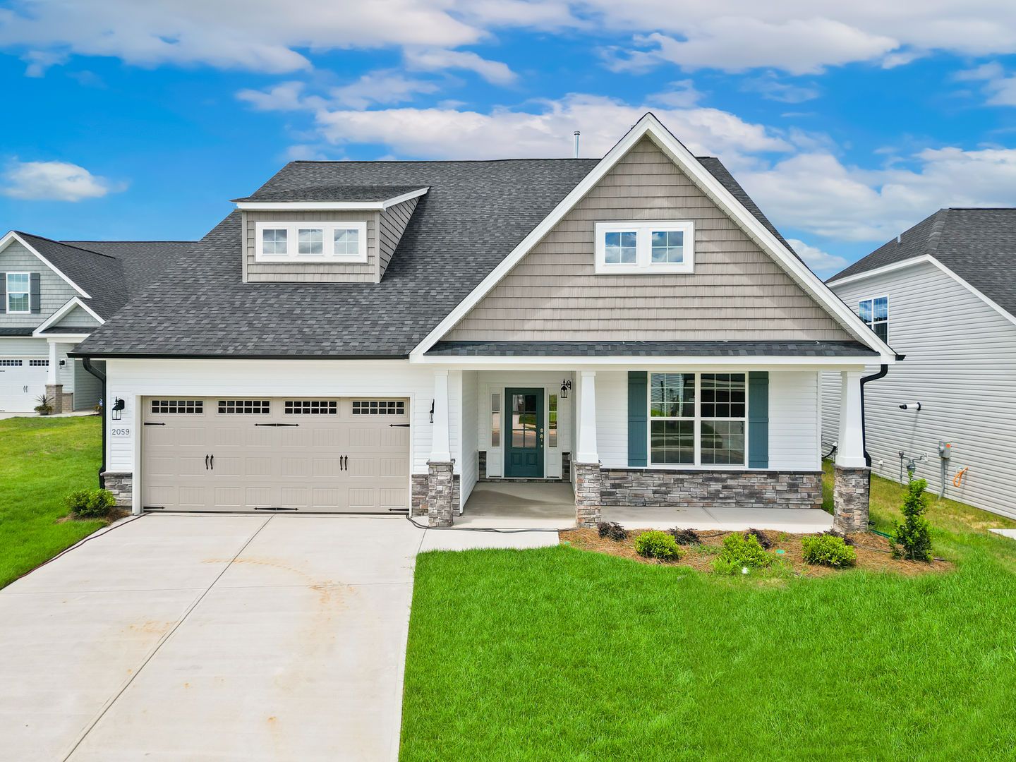 132 Luther Dr (The Cotswold III)