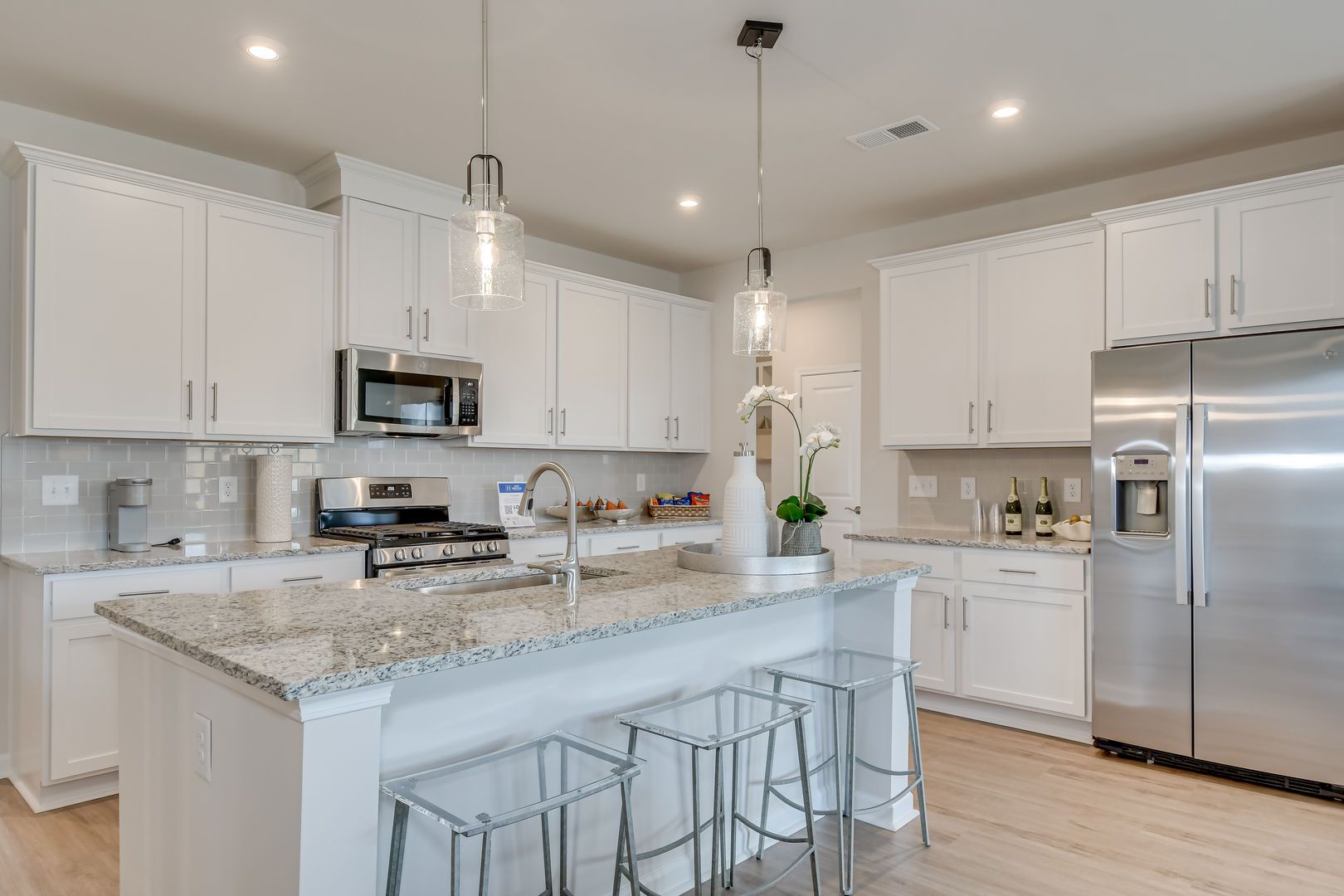 225 Bellflower Lane (The Easton)