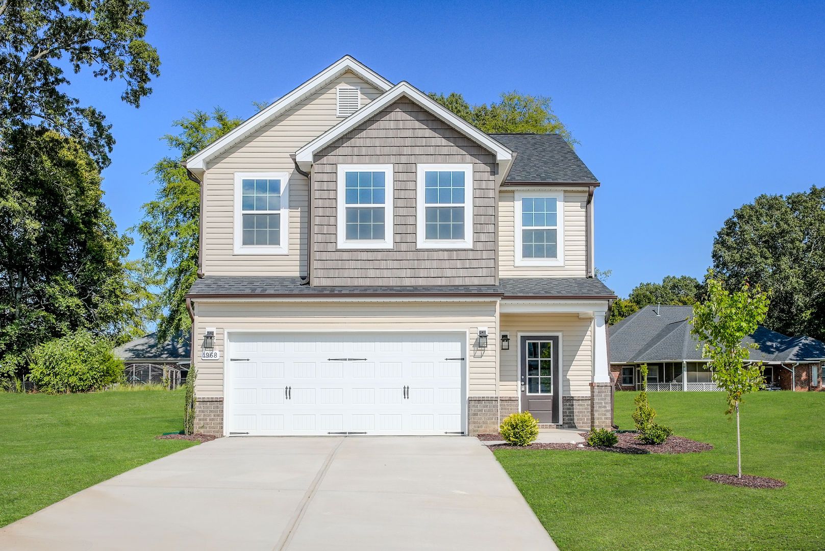 1968 Palmer Dr (The Kingsport)