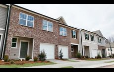 Kingston Cove: Auburn, Georgia - Starlight Homes