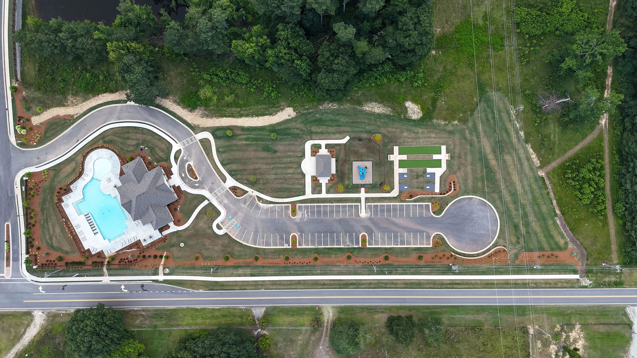 Casteel - Amenity Photo 1