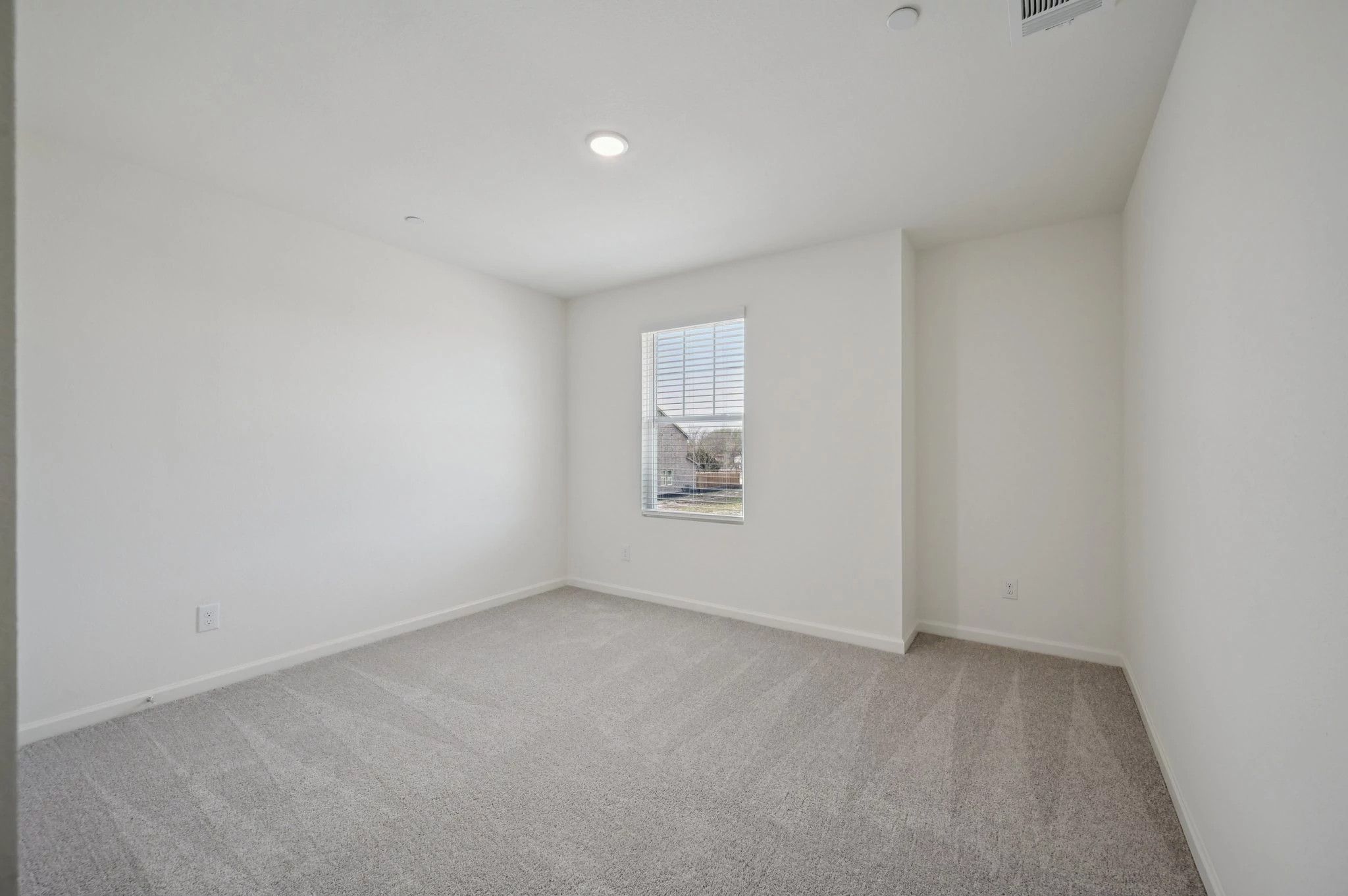 Rayne The Rayne Bedroom 2