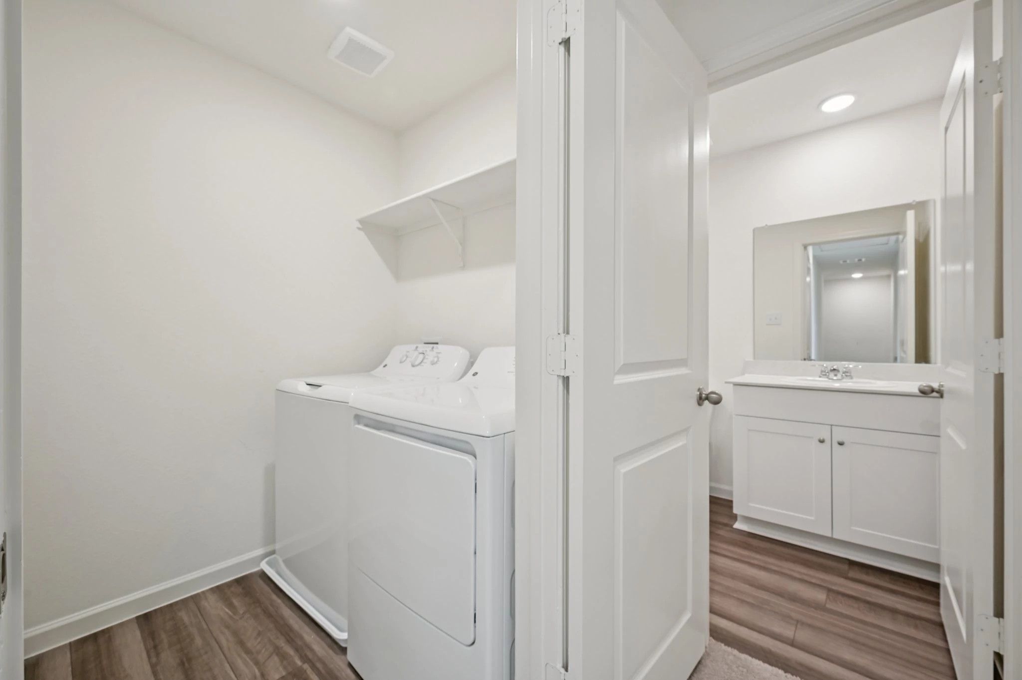 Rayne The Rayne Laundry Room