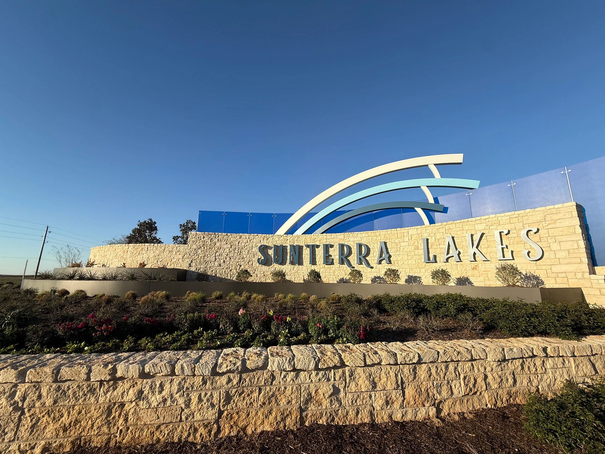 casa en Sunterra Lakes por Starlight Homes