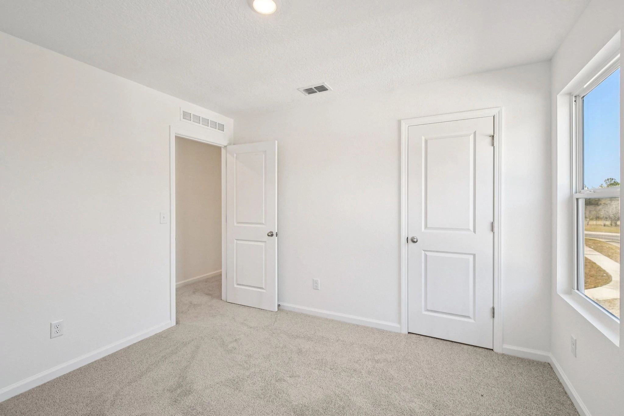 Basel The Basel Bedroom 3