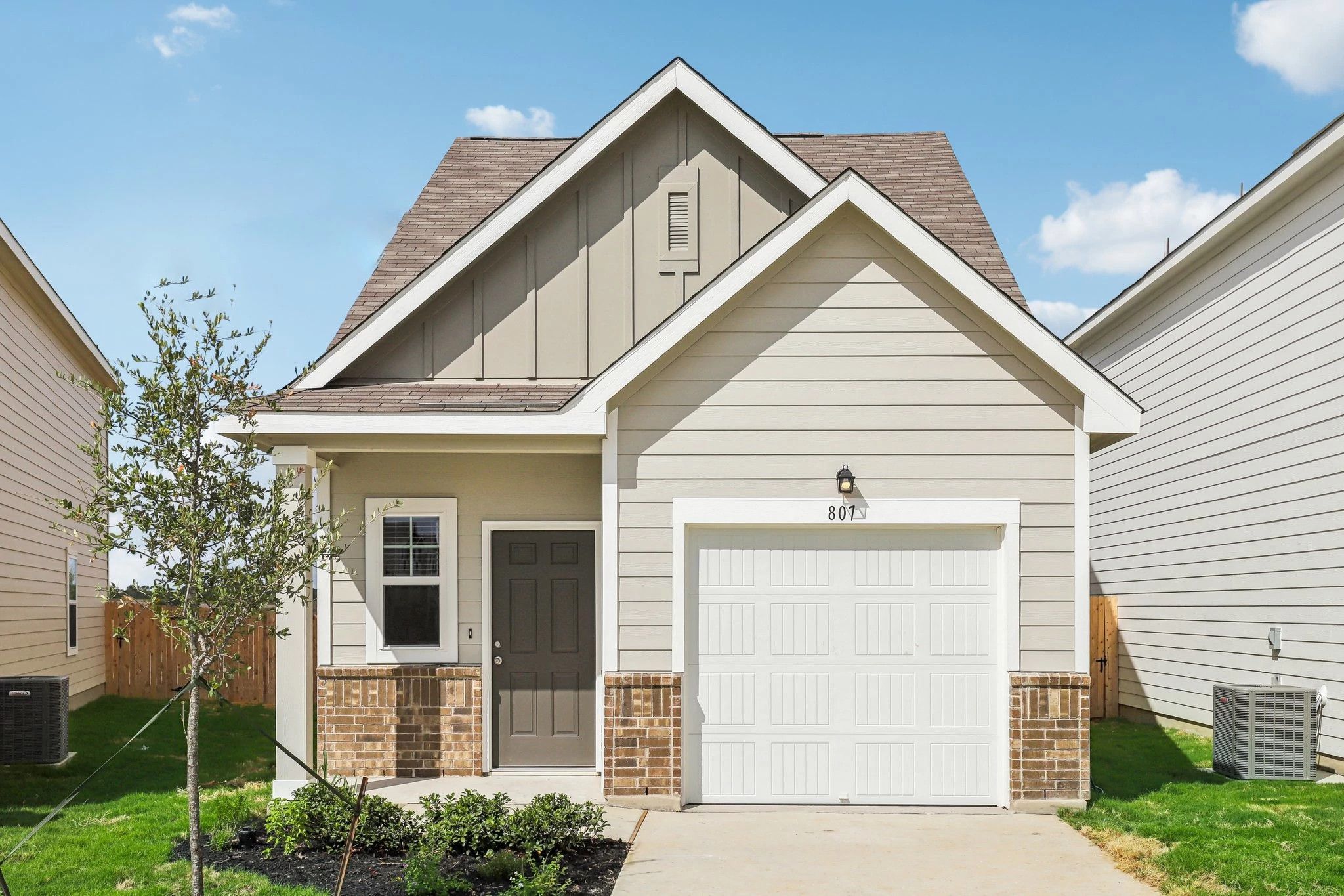 casa en The Wilder por Starlight Homes