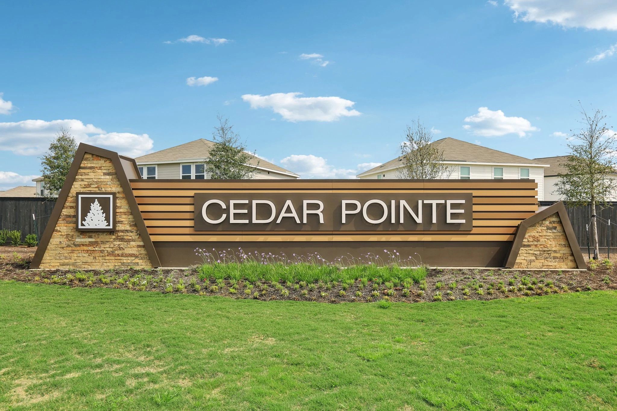 casa en Cedar Pointe por Starlight Homes