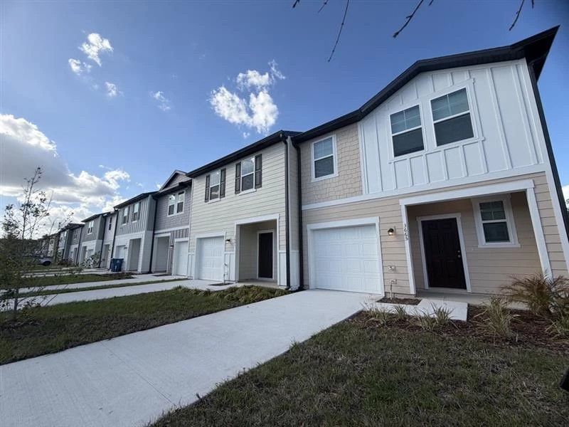 casa en Temples Crossing por Starlight Homes