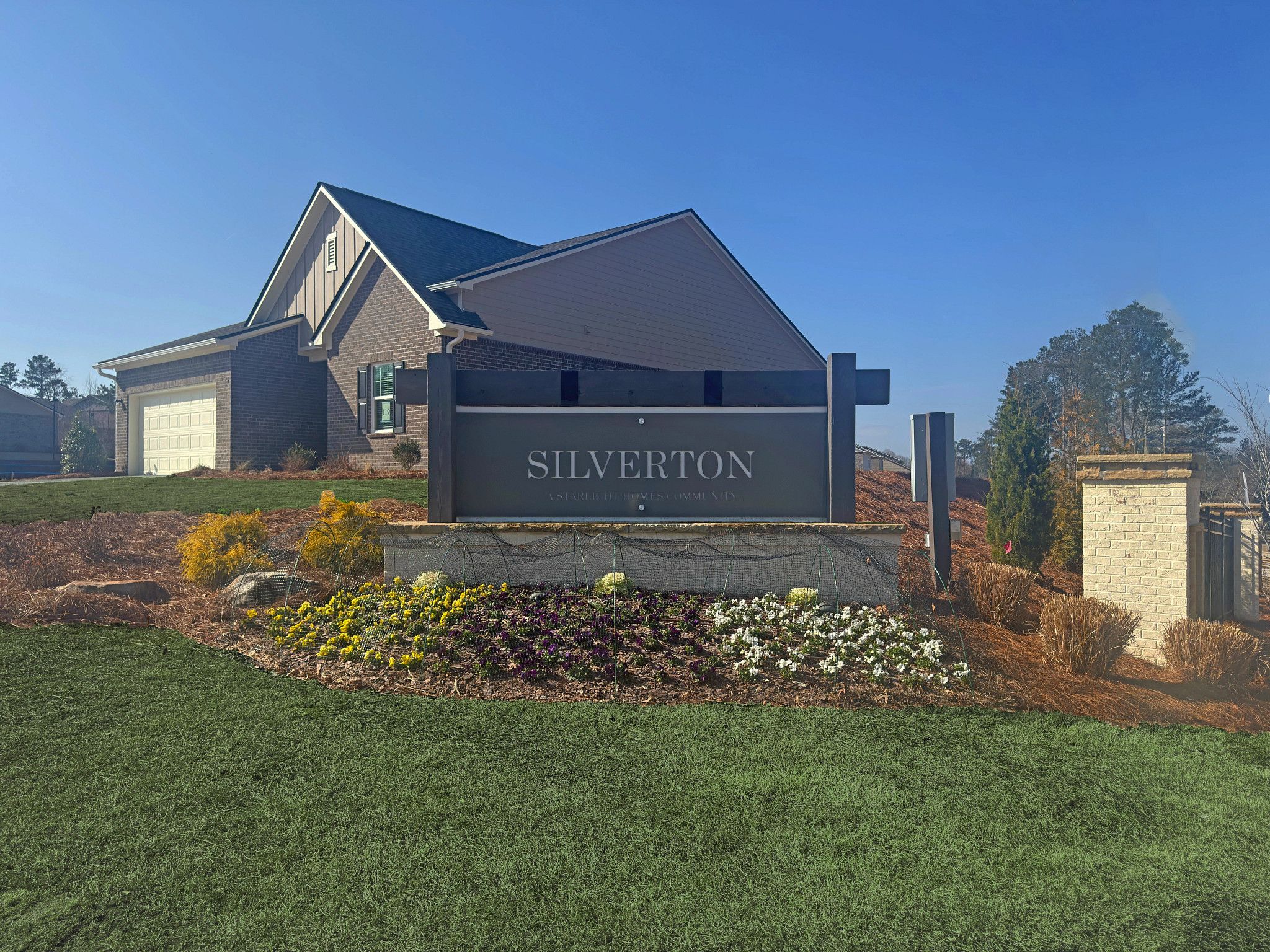 casa en Silverton por Starlight Homes