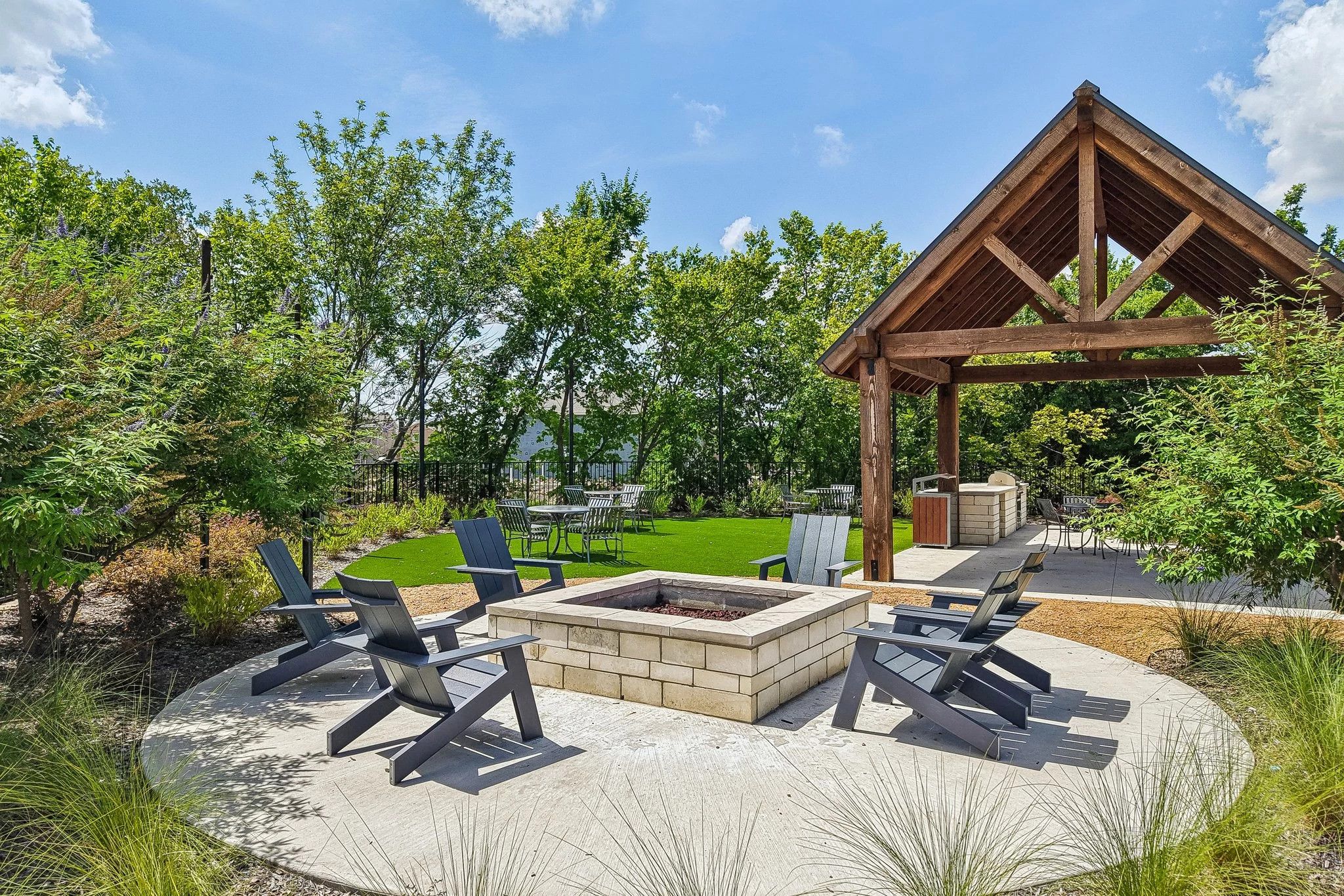 Meadow Park - Amenity Photo 4