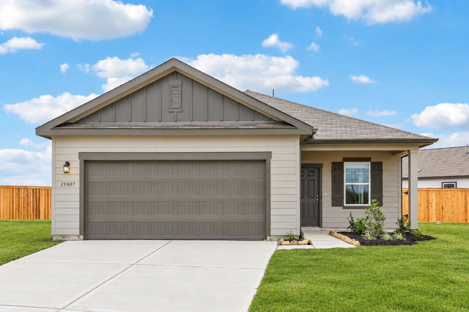 Falcon - Williams Landing: Waller, Texas - Starlight Homes