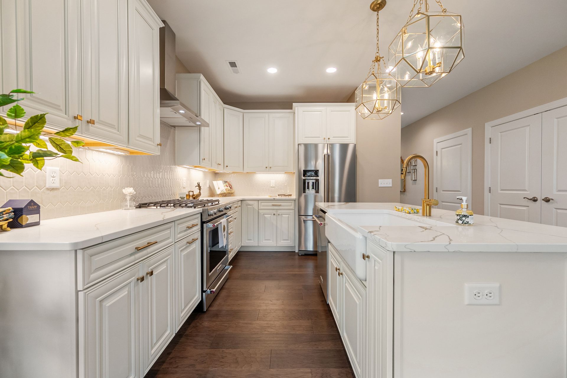 Kitchen Image 4