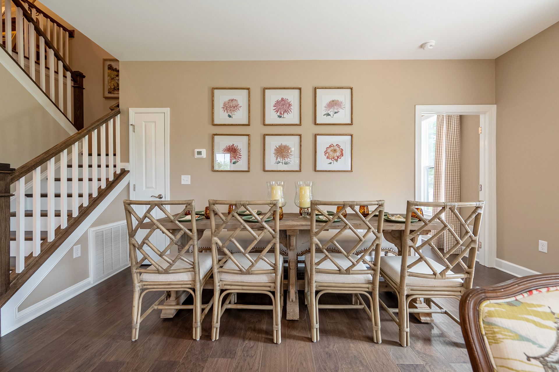 Main Living Space/Dining Area