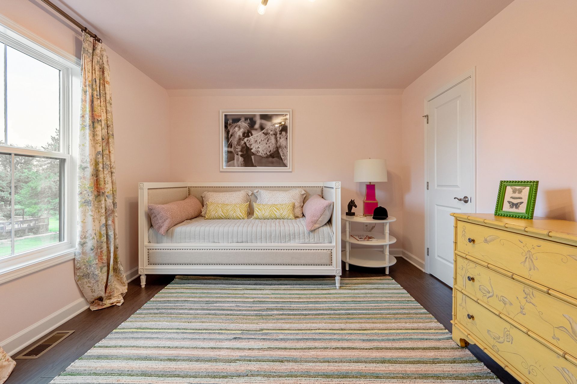 Bedroom 2, Image 2