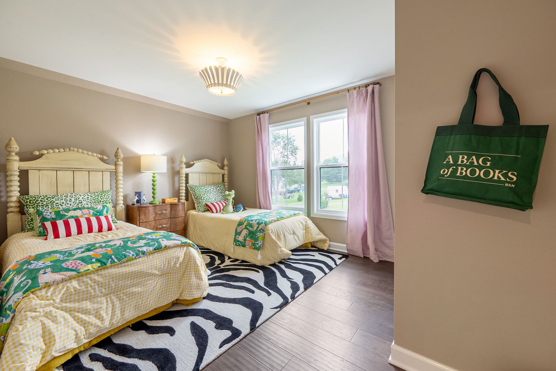 Bedroom 3, Image 1
