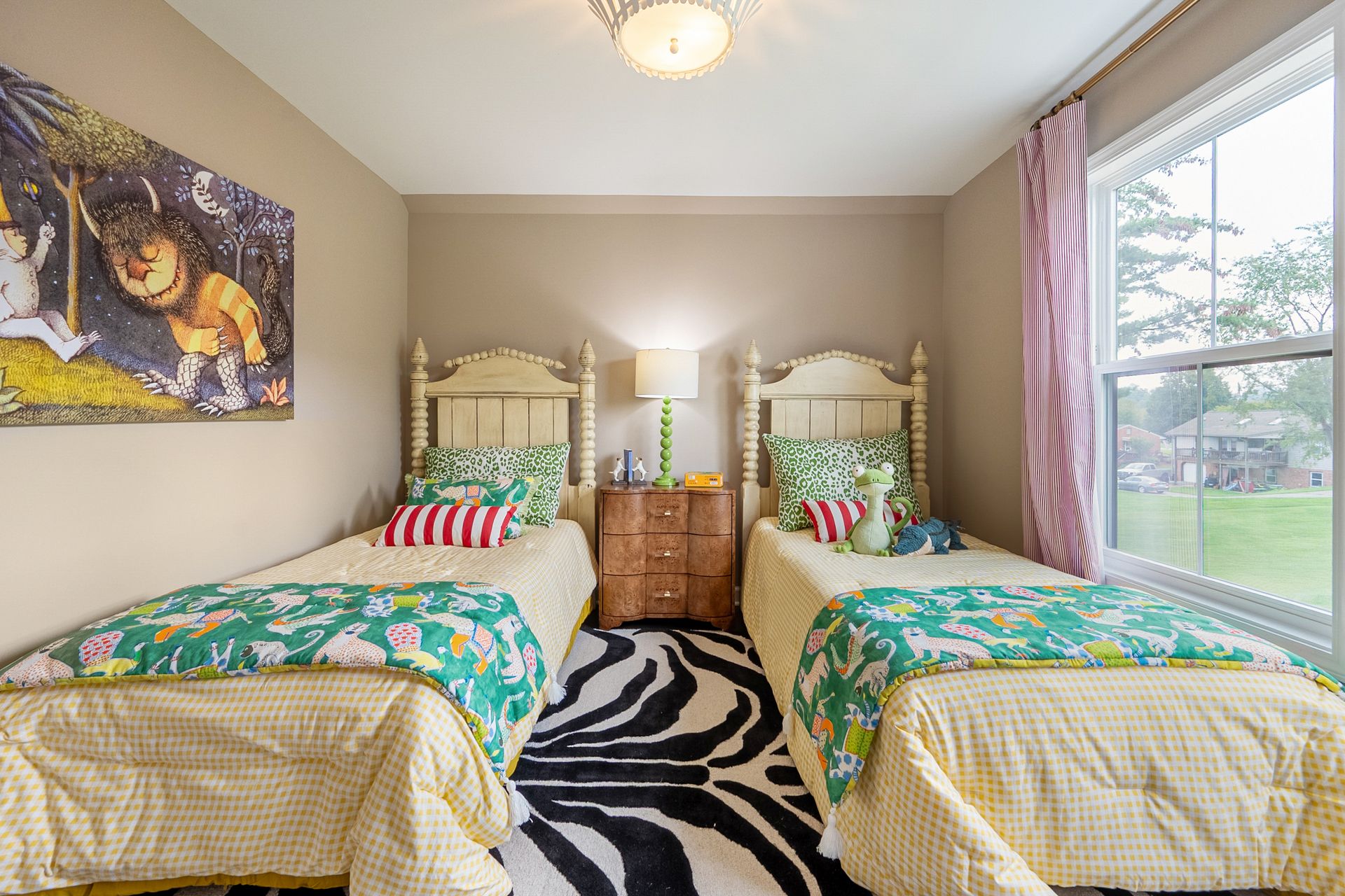 Bedroom 3, Image 2