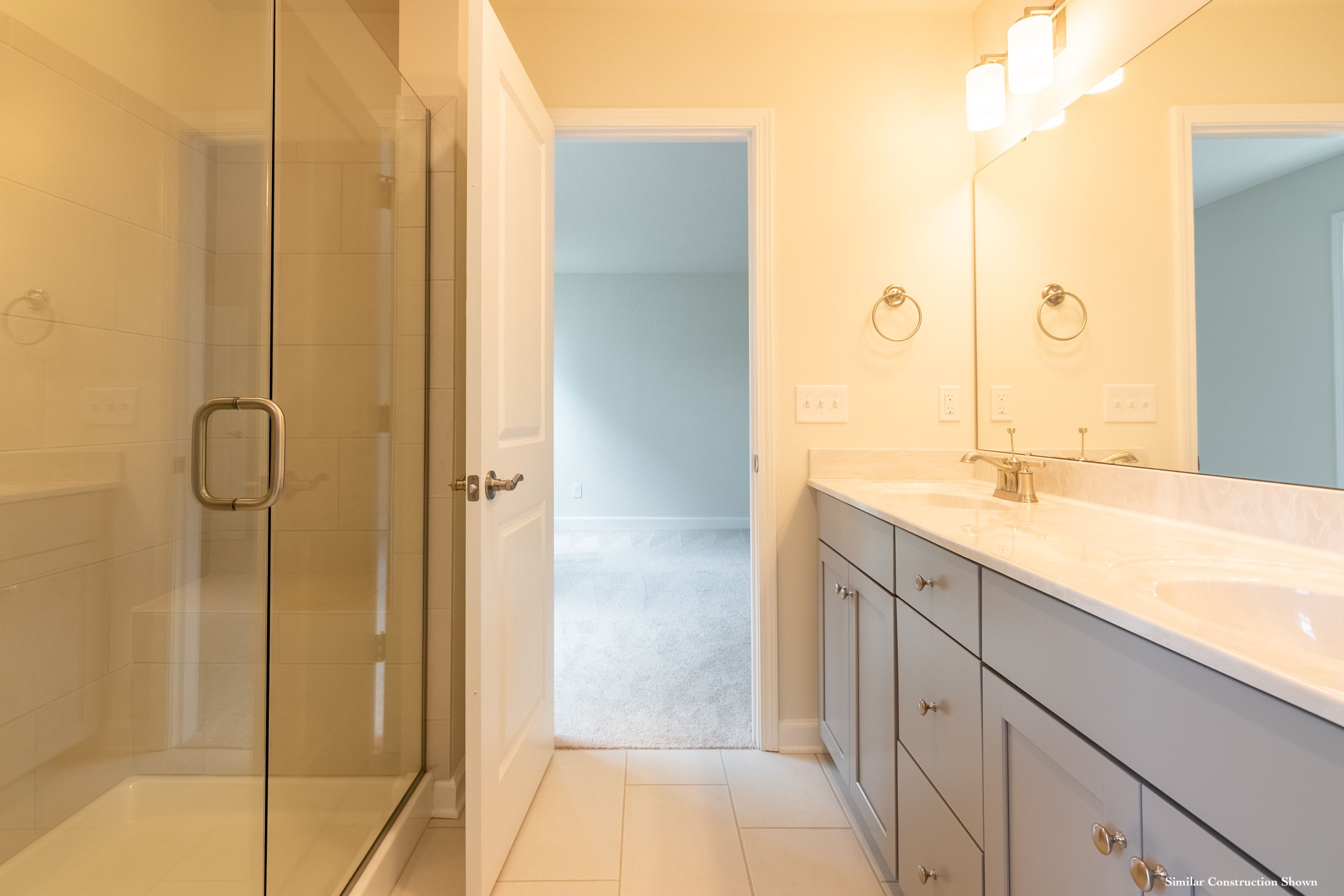 Owner's Bath Image 3