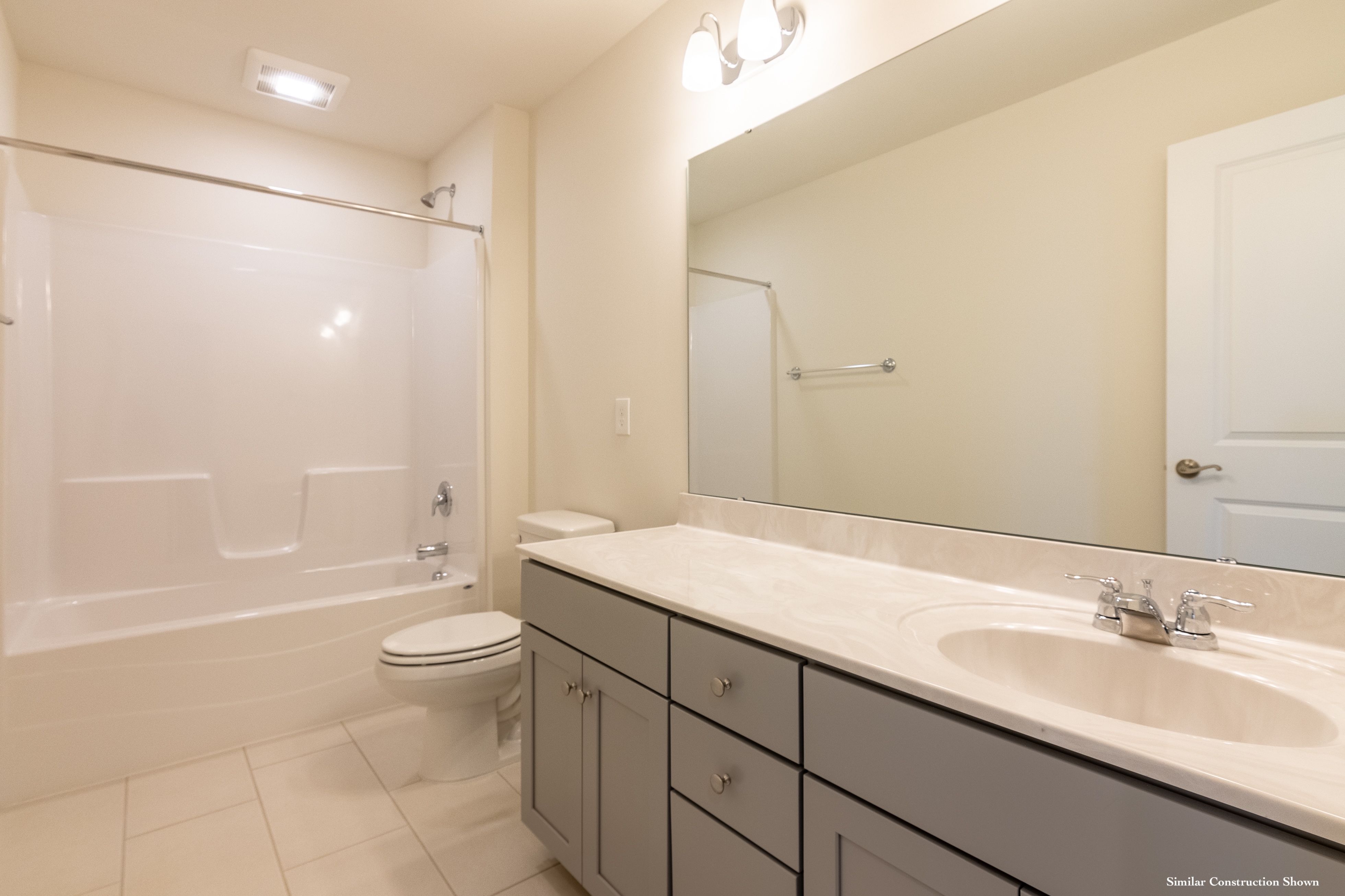 Upper Level Bath
