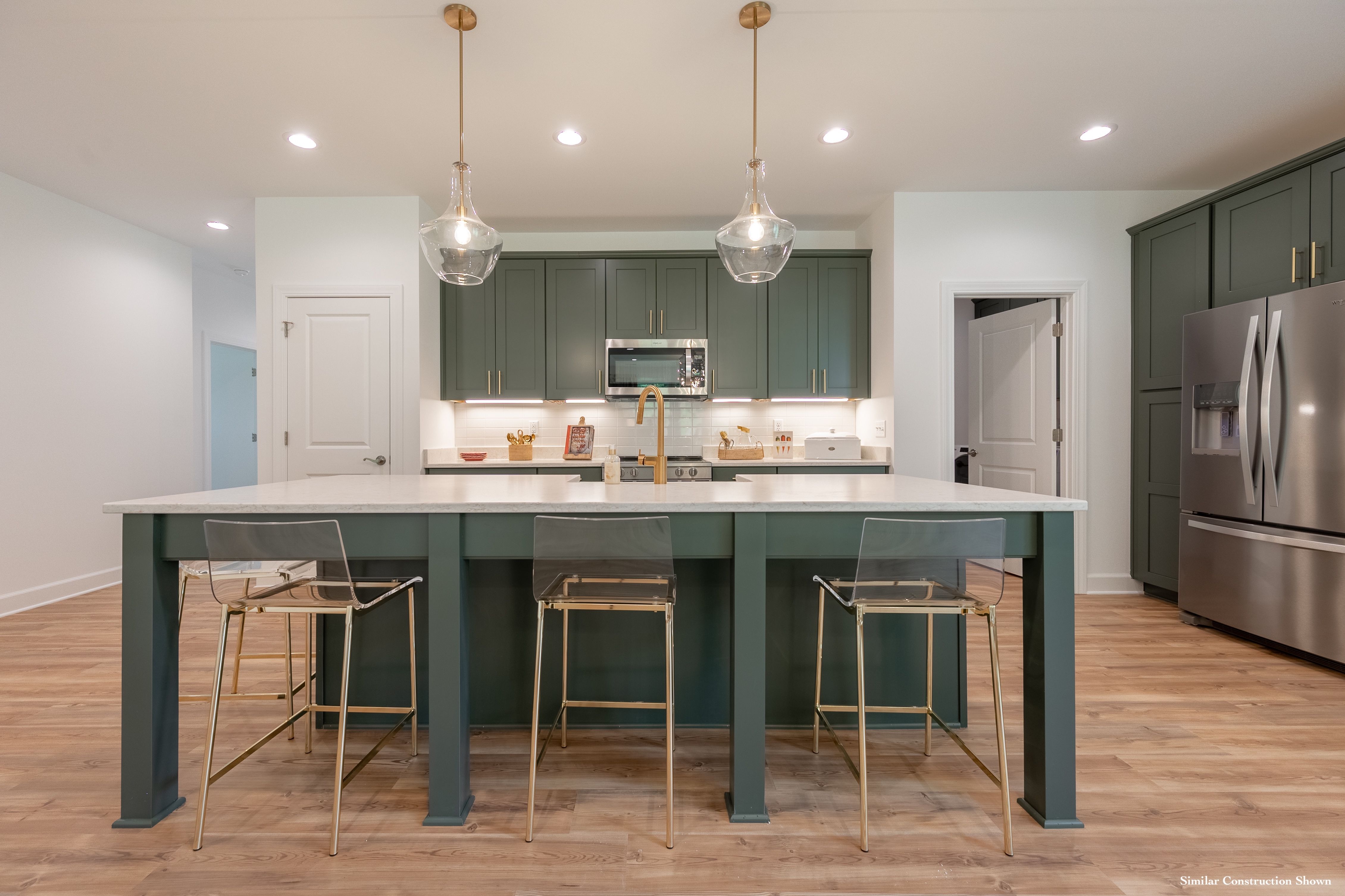 Kitchen Image 2