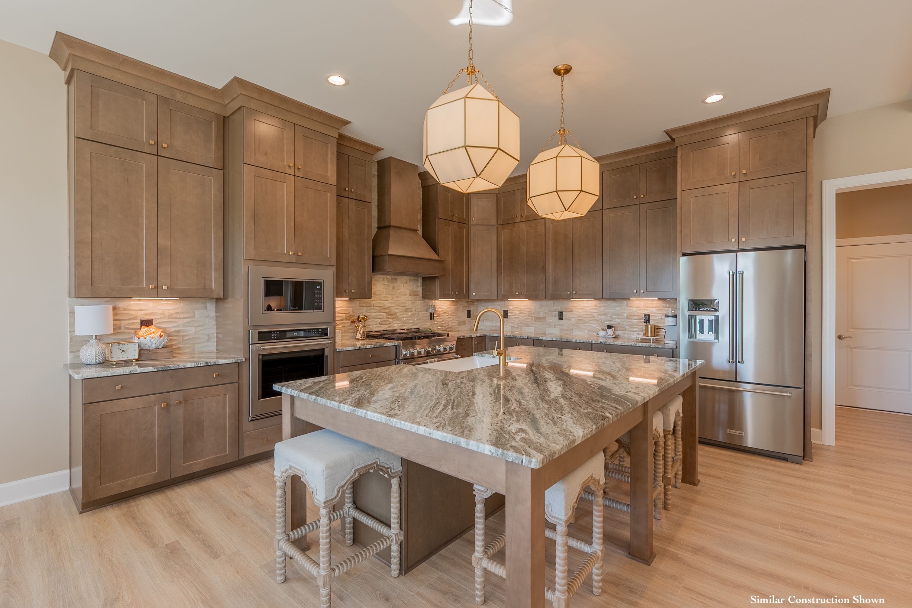 Kitchen, Image 2