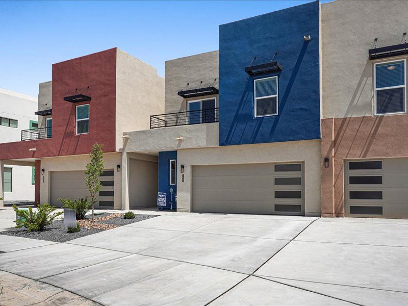 4320 Wymont Circle. Albuquerque, NM 87110