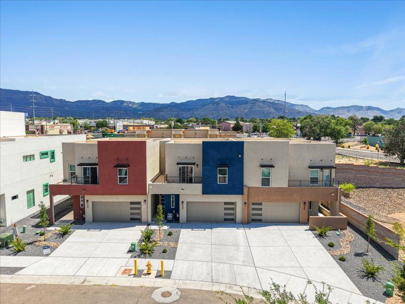 La Mirada at Wymont Place por Stillbrooke Homes en Albuquerque New Mexico