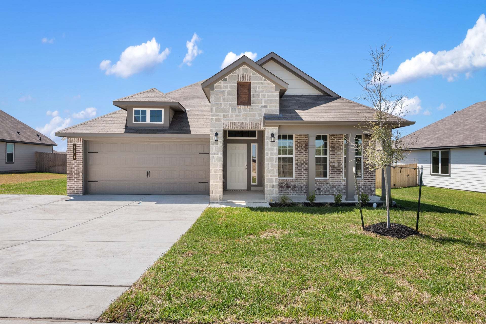 The 1818 - Edgewater: Bryan, Texas - Stylecraft Builders