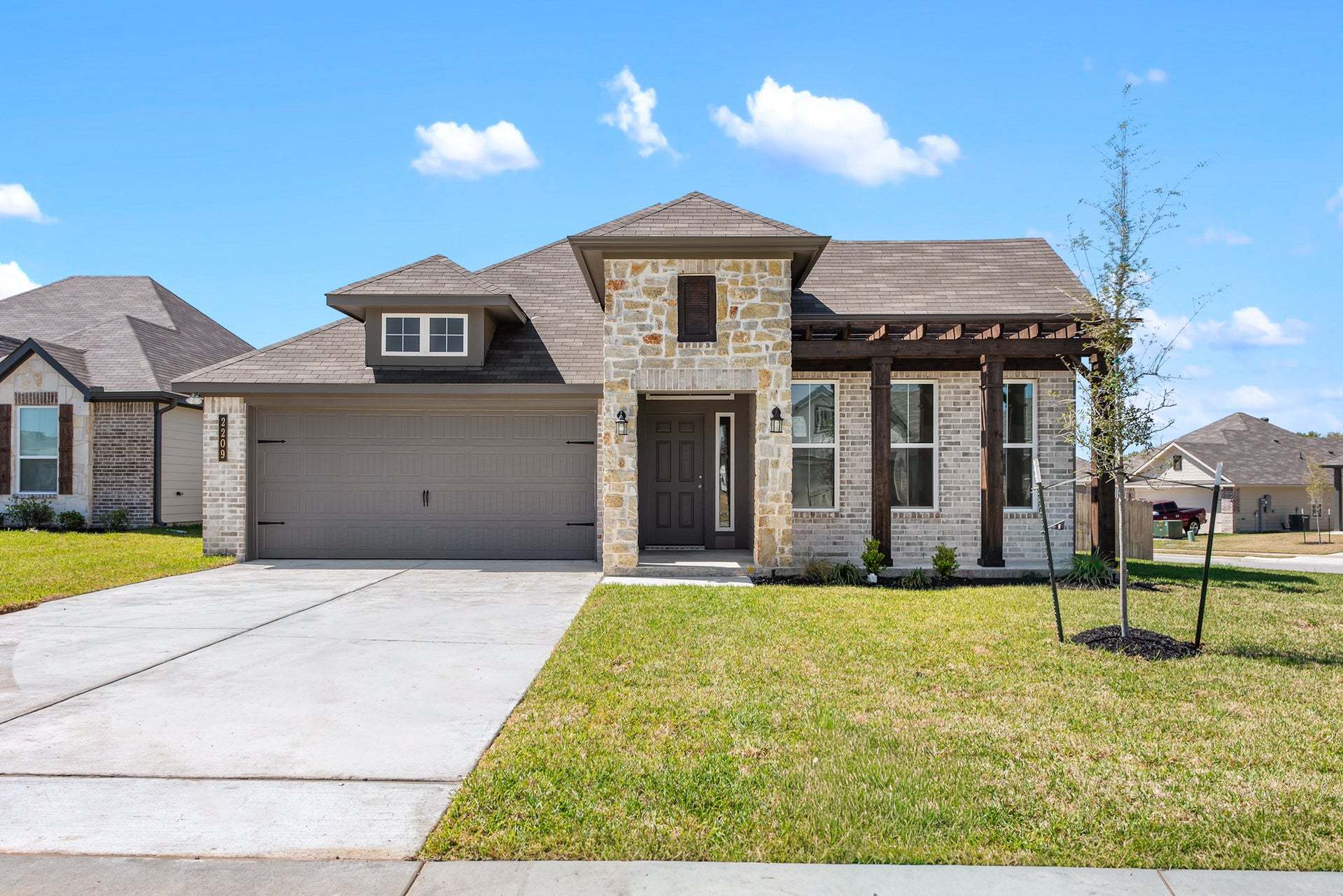 2209 Hall of Fame Court (The 1818)