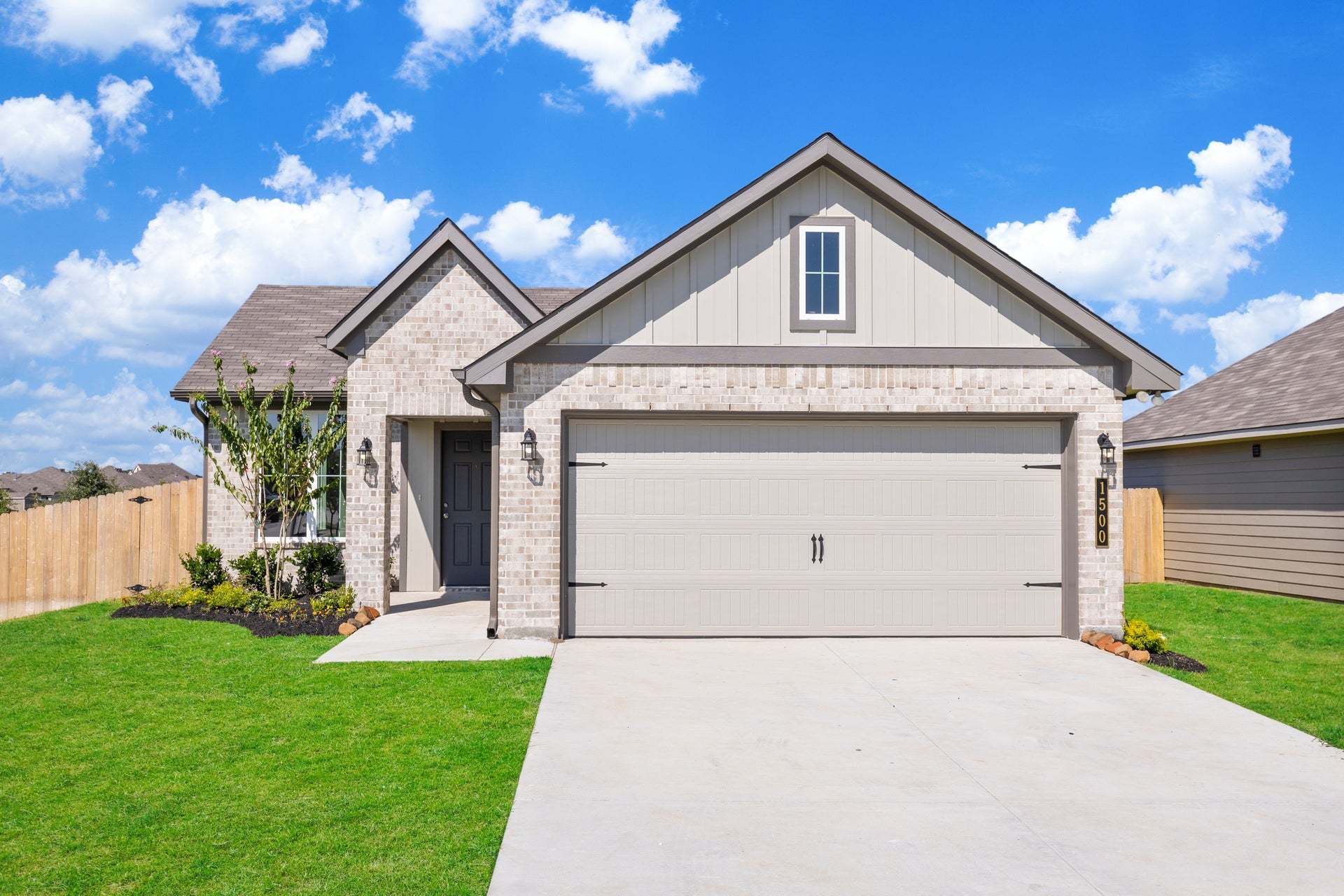 1500 Lake Ridge Drive (The 1262) Image
