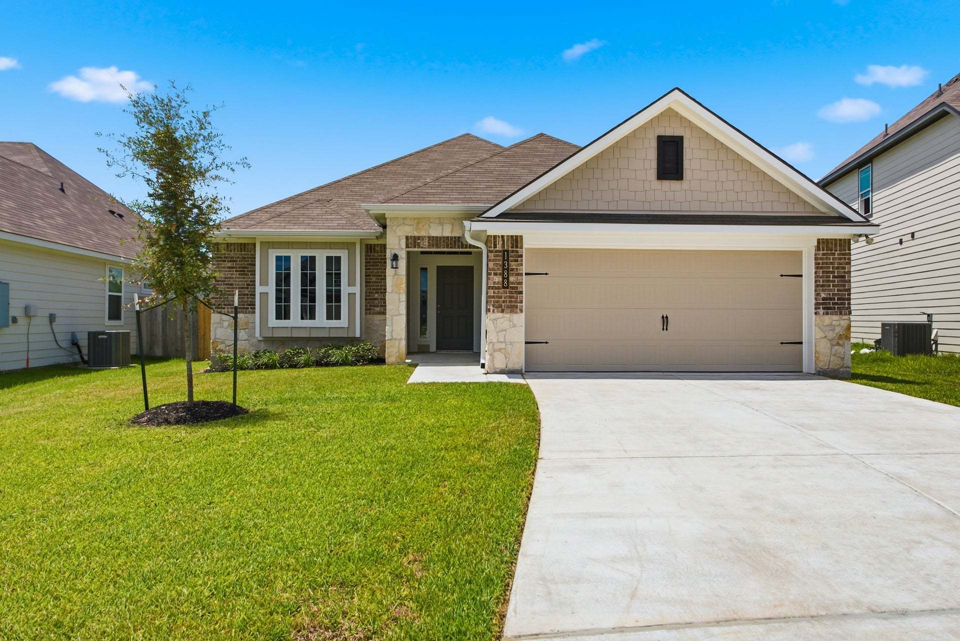 The 1613 - Edgewater: Bryan, Texas - Stylecraft Builders