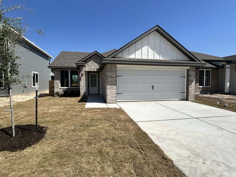 9802 Avendesora Road. Killeen, TX 76542