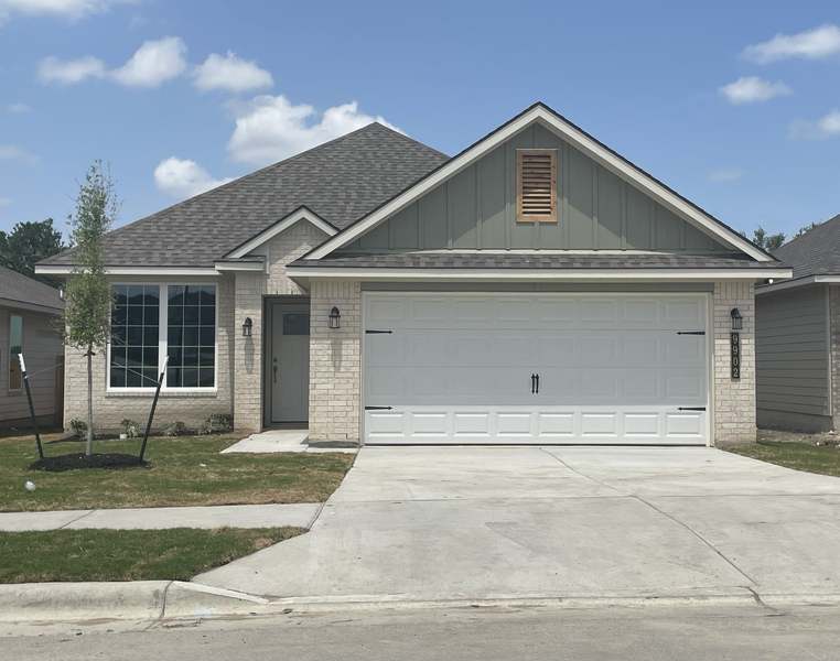 9902 Avendesora Road. Killeen, TX 76542