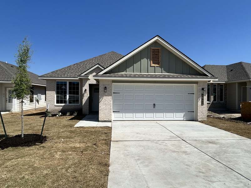 9908 Avendesora Road. Killeen, TX 76542
