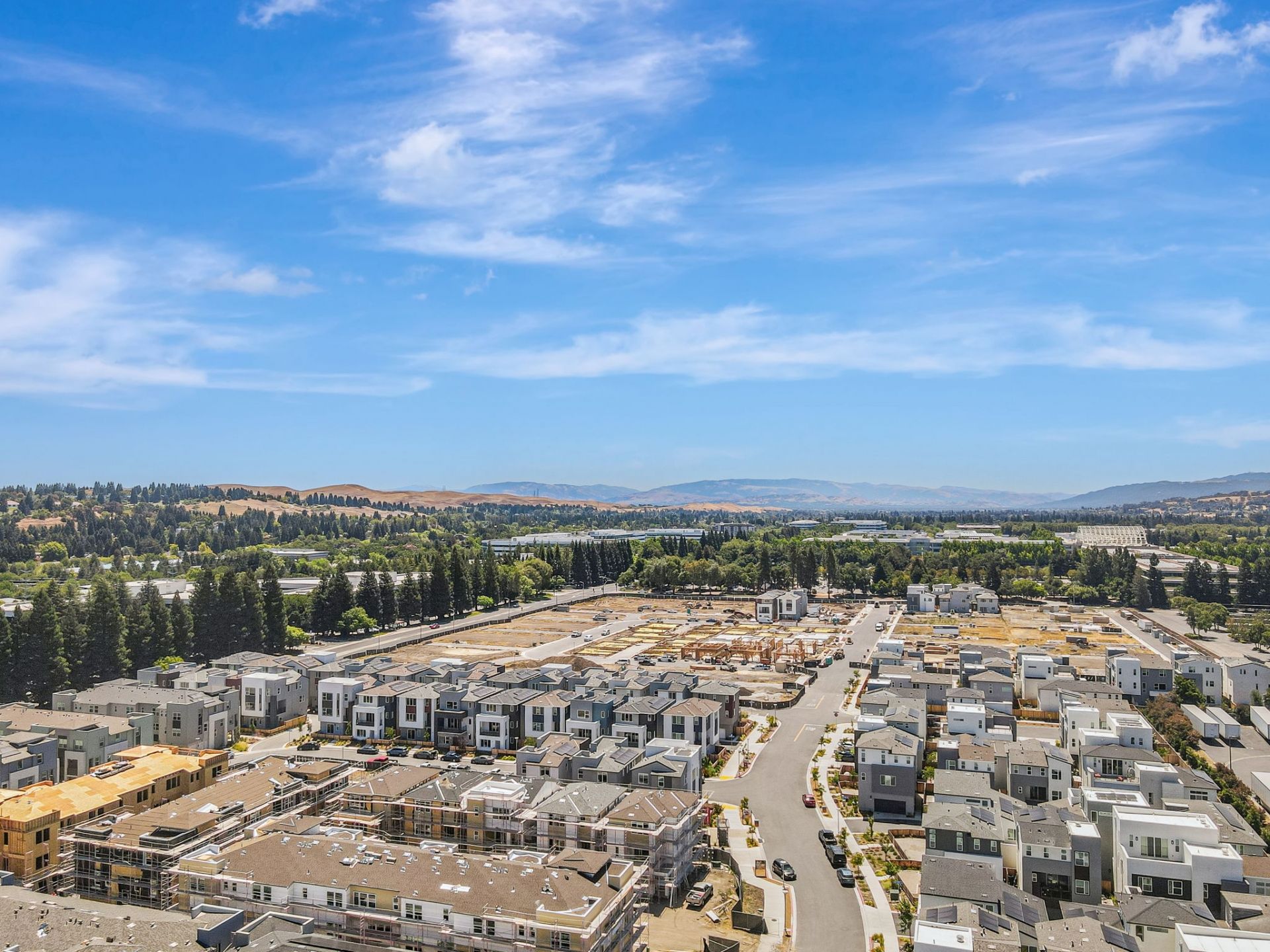 2400 Camino Ramon. San Ramon, CA 94583