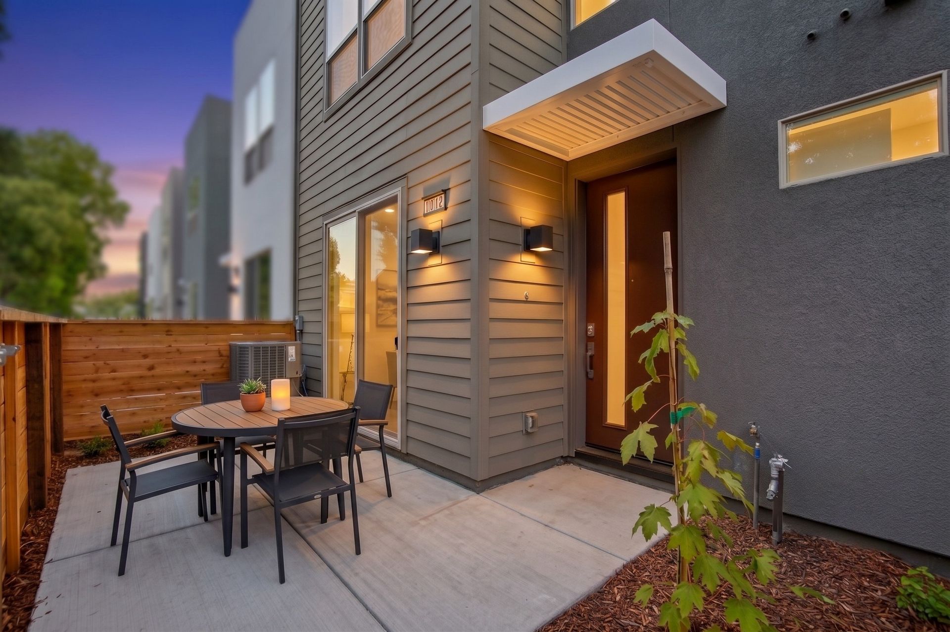 Photo has been digitally altered to show how this space could be used. To see the original, unaltered photo without digital staging, please see next image.