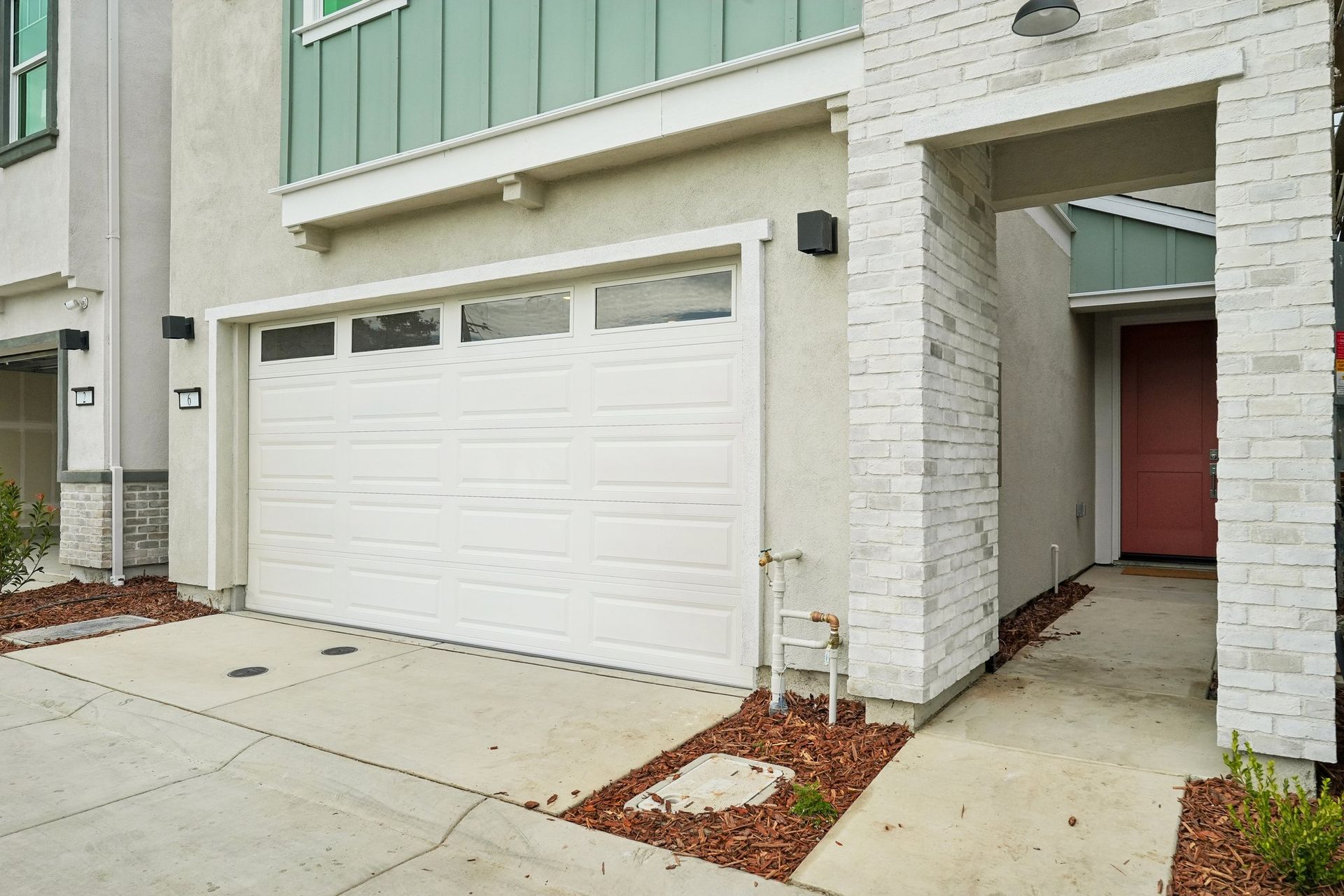 Image is of show home. See agent to confirm colors, options and upgrades for this specific homesite.