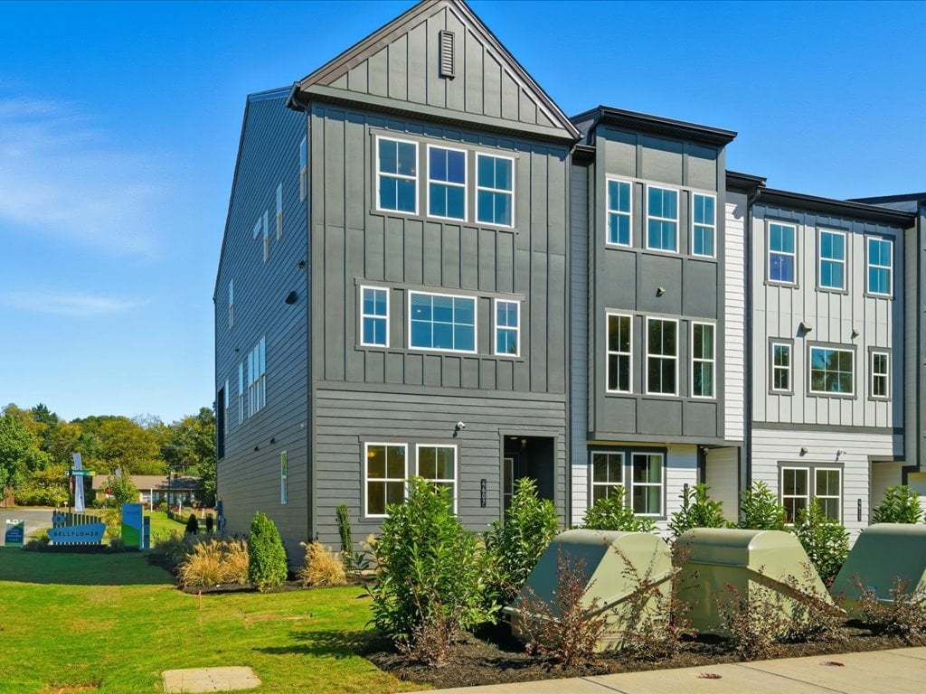 Paloma - Bellflower: Charlotte, North Carolina - Tri Pointe Homes