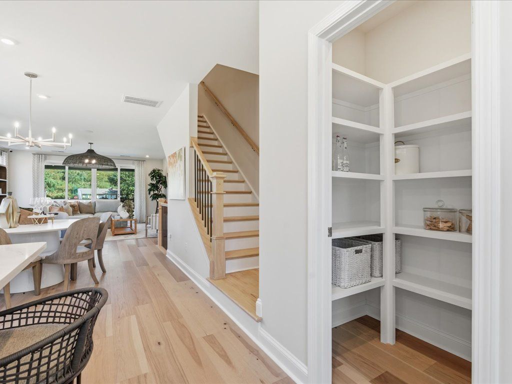 Gourmet Kitchen and Pantry