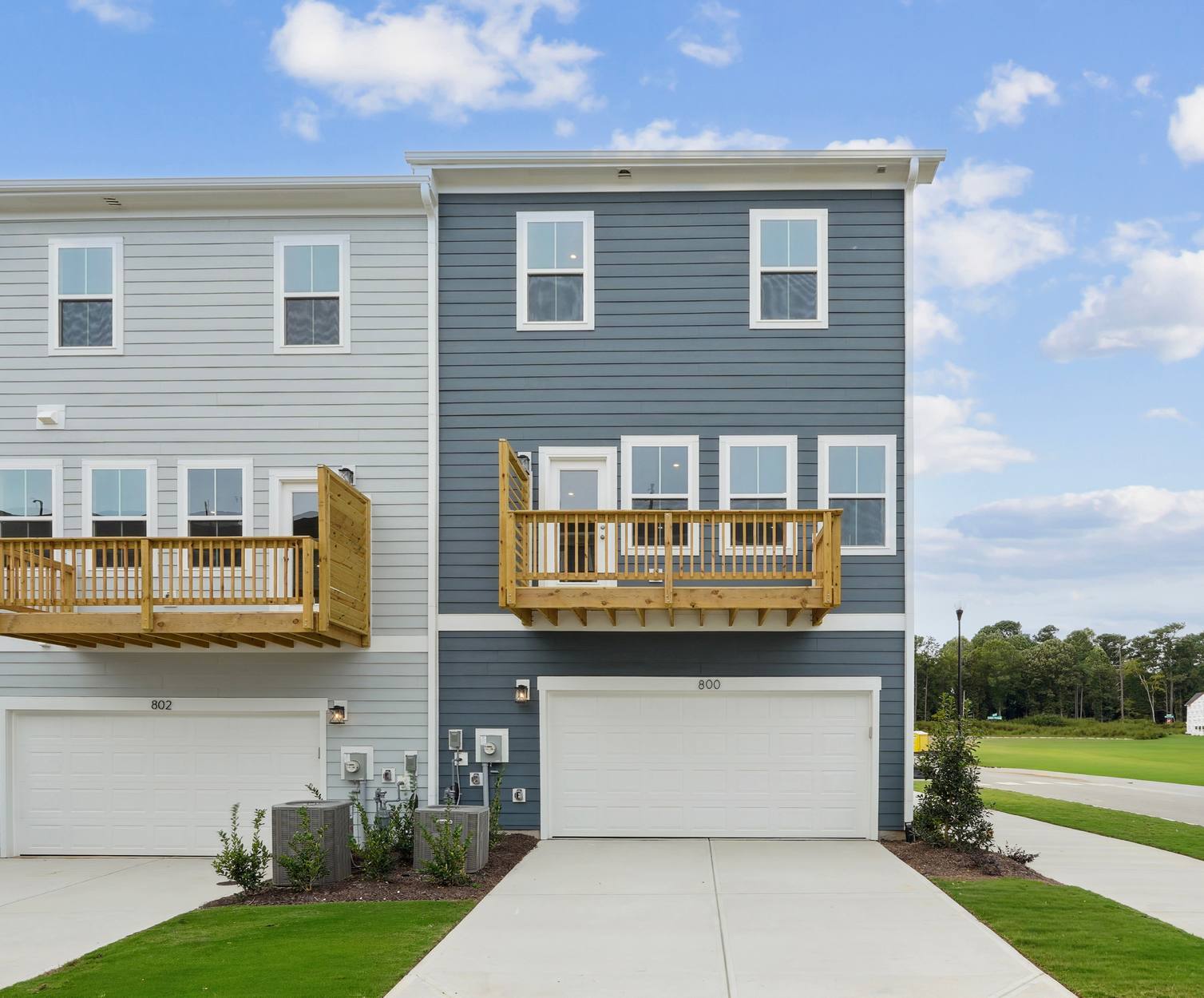 800 Hyperion Alley (Ryder)