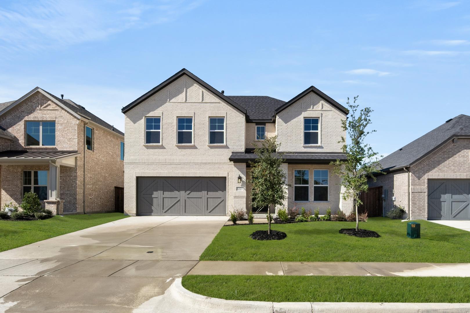 Emery - Discovery Collection at BridgeWater: Midlothian, Texas - Tri Pointe Homes