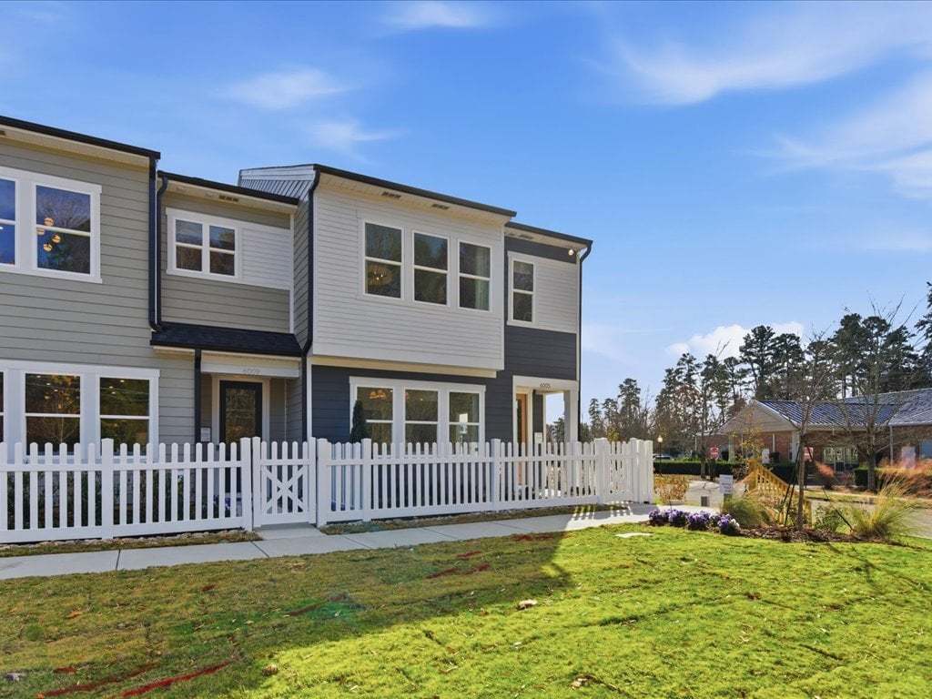 Fisher - Ellis Townes: Charlotte, North Carolina - Tri Pointe Homes