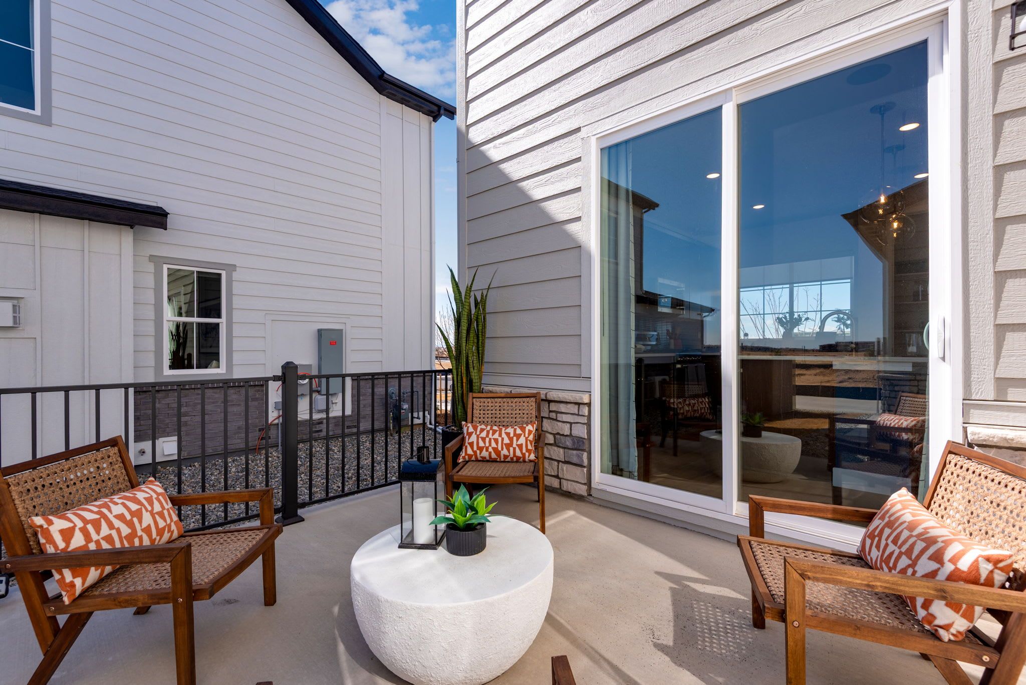 20736 E 57Th Drive. Aurora, CO 80019