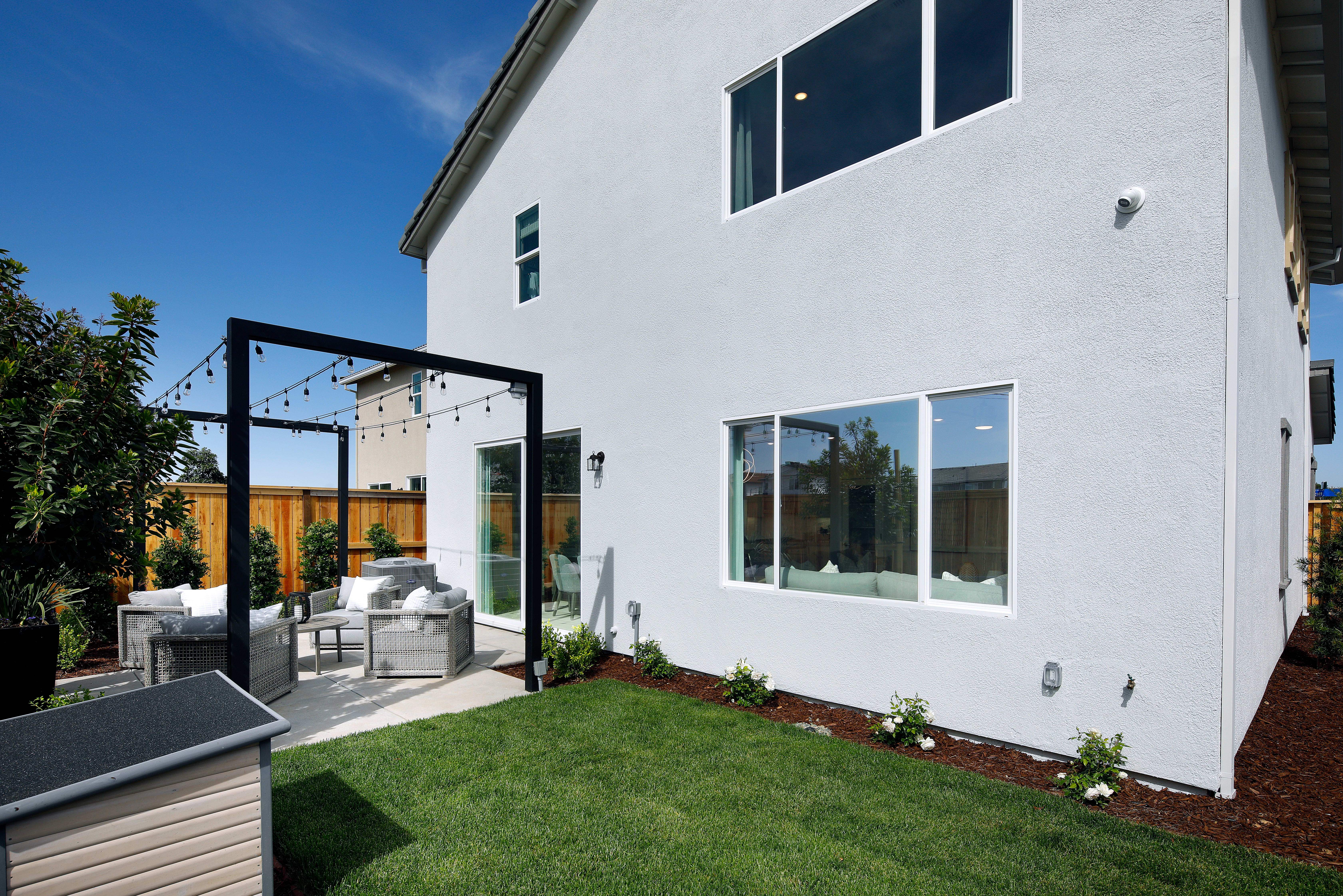 3015 Declaration Avenue. Lincoln, CA 95648